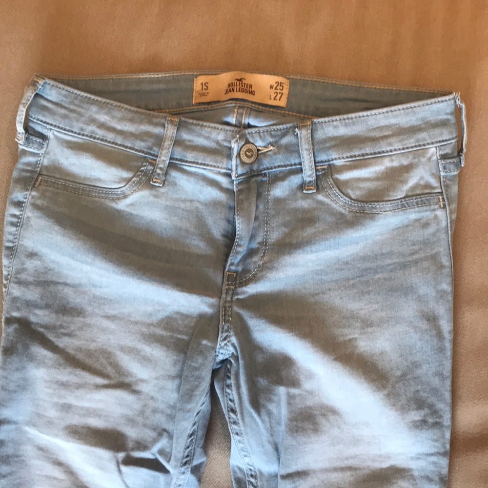Low-Rise Light Wash Hollister Jean-Leggings